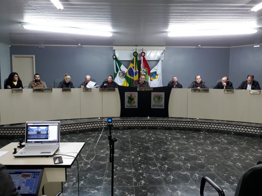 Câmara de Vereadores de São Domingos aprova um Projeto de Lei e uma Indicação